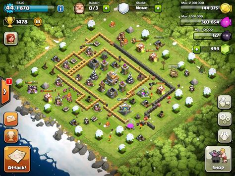 Older versions of Clash of Clans (Android) .